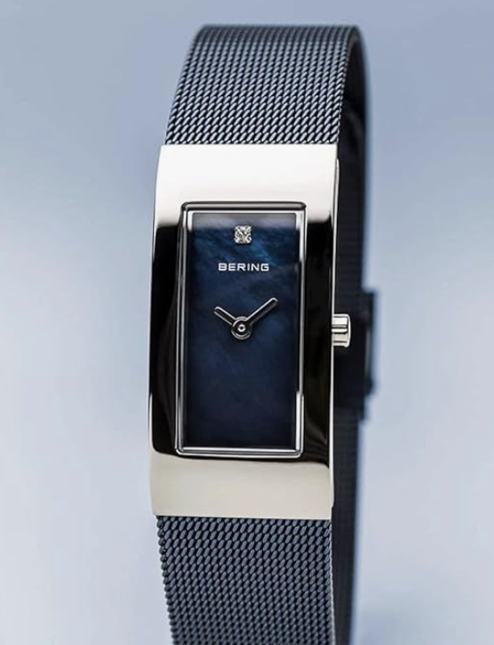 Réveil Analogique BERING 90066-22S – Design Carré Nordique, Mouvement Quartz Silencieux – Noir, 66 Mm De Diamètre