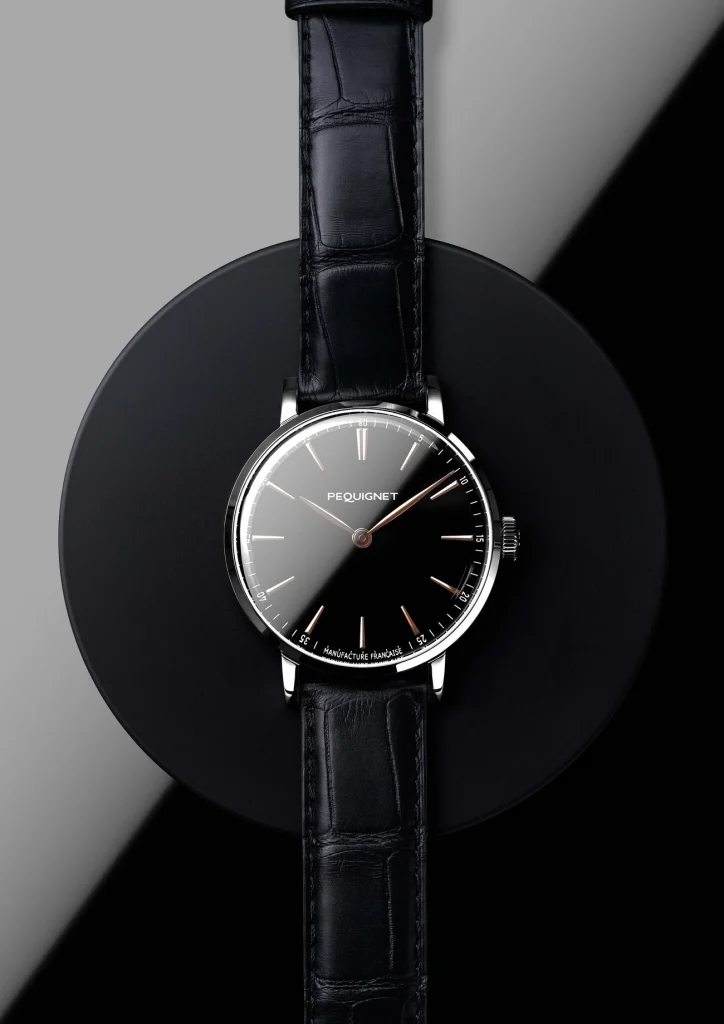 Pequignet Attitude Onyx : son cadran noir est taillé dans la pierre