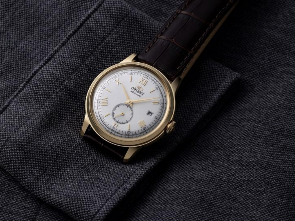 Montre mécanique Orient classique sur bracelet cuir