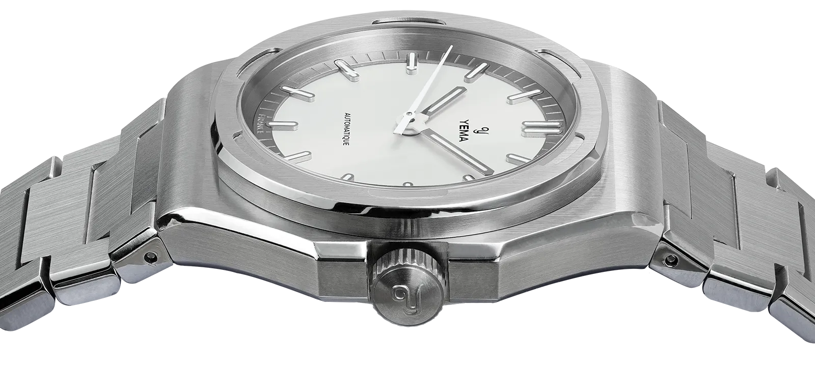 Vue de profil de la Yema Urban Traveller cadran blanc et bracelet acier