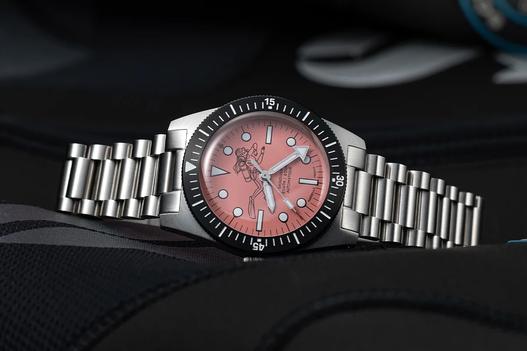 Wolbrook × Jacques Bianchi : une Skindiver rose à 200 exemplaires pour Octobre Rose